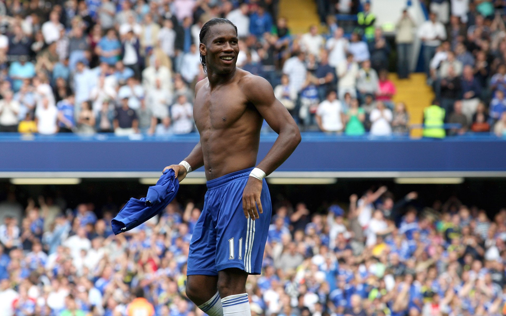 中国足球市场分析:未来发展潜力巨大,中国足球产业的现状分析