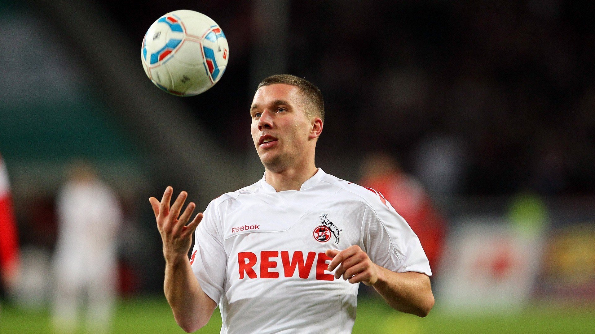 西甲闪耀全场：突破、防守、进攻精彩纷呈！，西甲loading